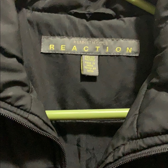 Kenneth Cole puffer jacket - Picture 2 of 2